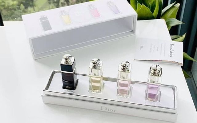Set nước hoa 4 chai mini Dior Addict LA Collection